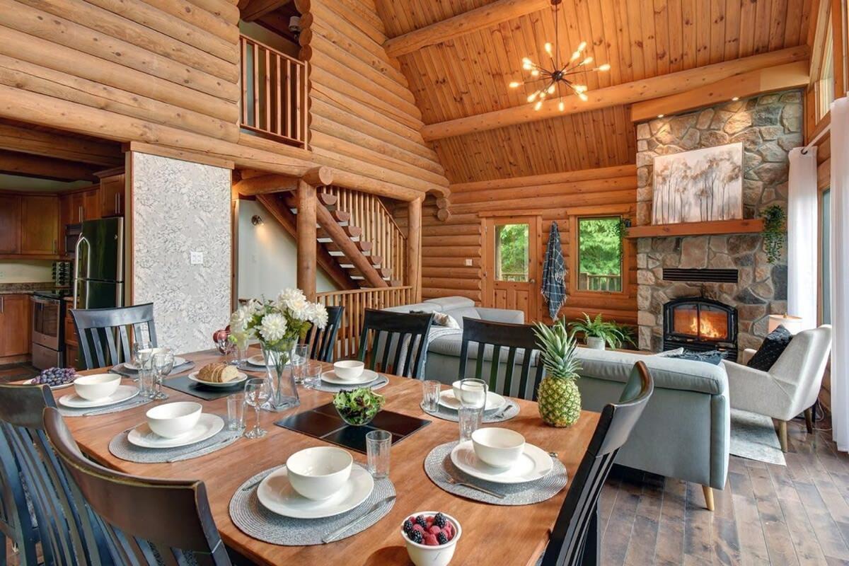 Chic Familiale, Relaxant Avec Spa En Montagnes Labelle Εξωτερικό φωτογραφία